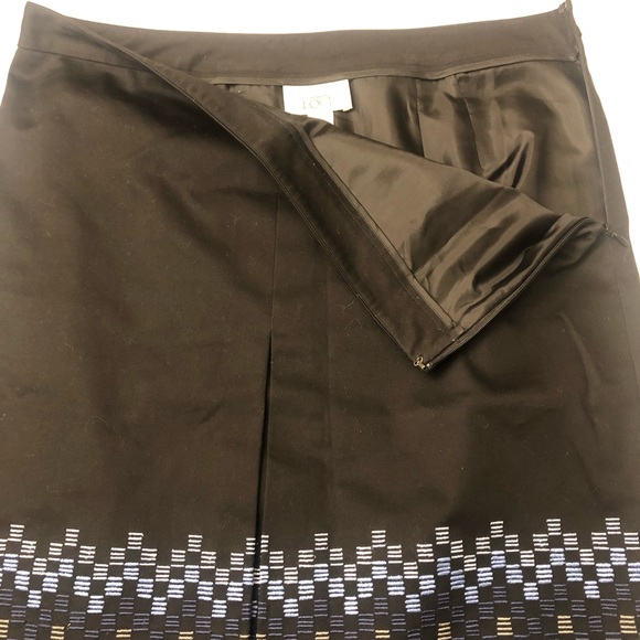 Ann Taylor Loft black,blue,white Skirt size 6 - Picture 2 of 4